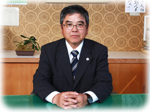 校長 桑原克夫