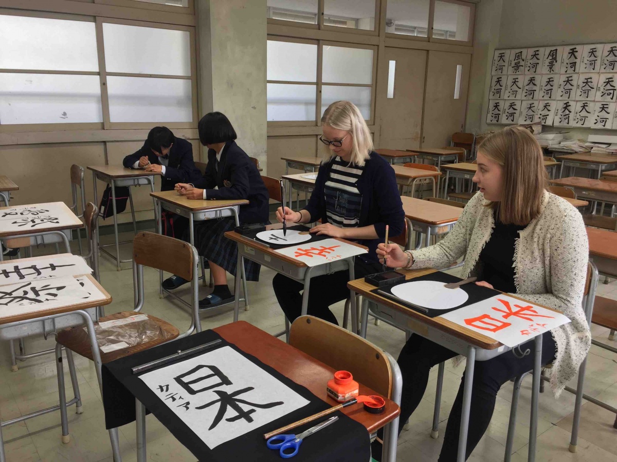 フィンランドの高校生 出農の生活を体験 島根県立出雲農林高等学校