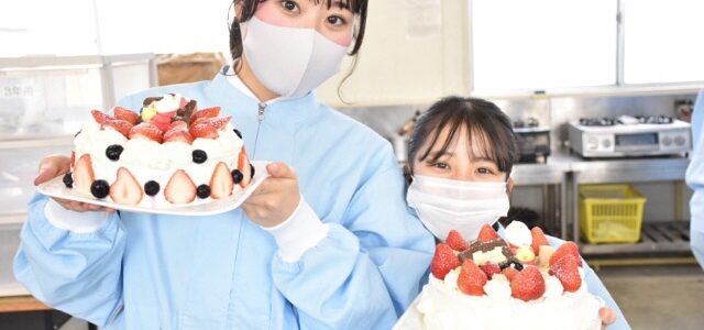 【食品科学科】３年生クリスマスケーキ実習　その２