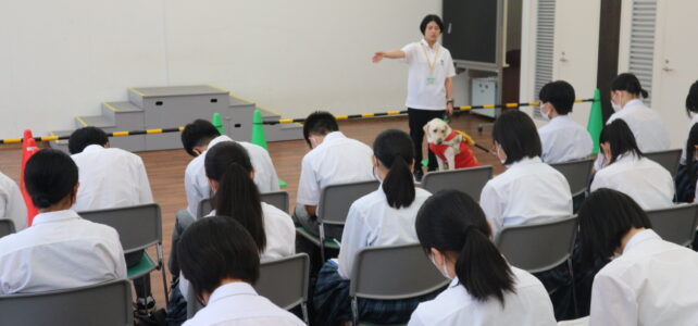 【動物科学科】県内企業視察研修に行きました。