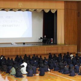 【３年生】「消費者教育」を実施しました