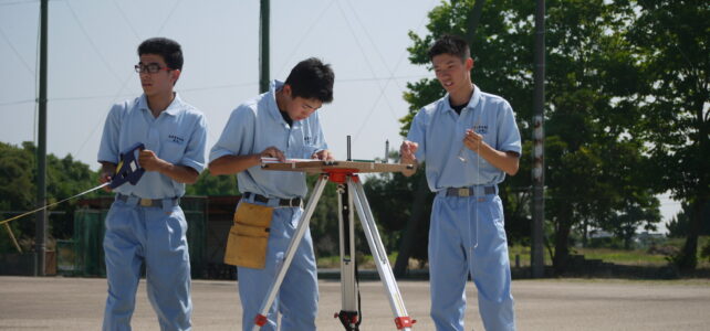 【環境科学科】平板測量競技（校内大会）を実施しました